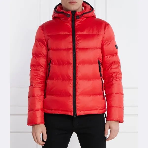 Пуховик стандартного кроя Peuterey, красный
Пуховик стандартного кроя Peuterey, красный