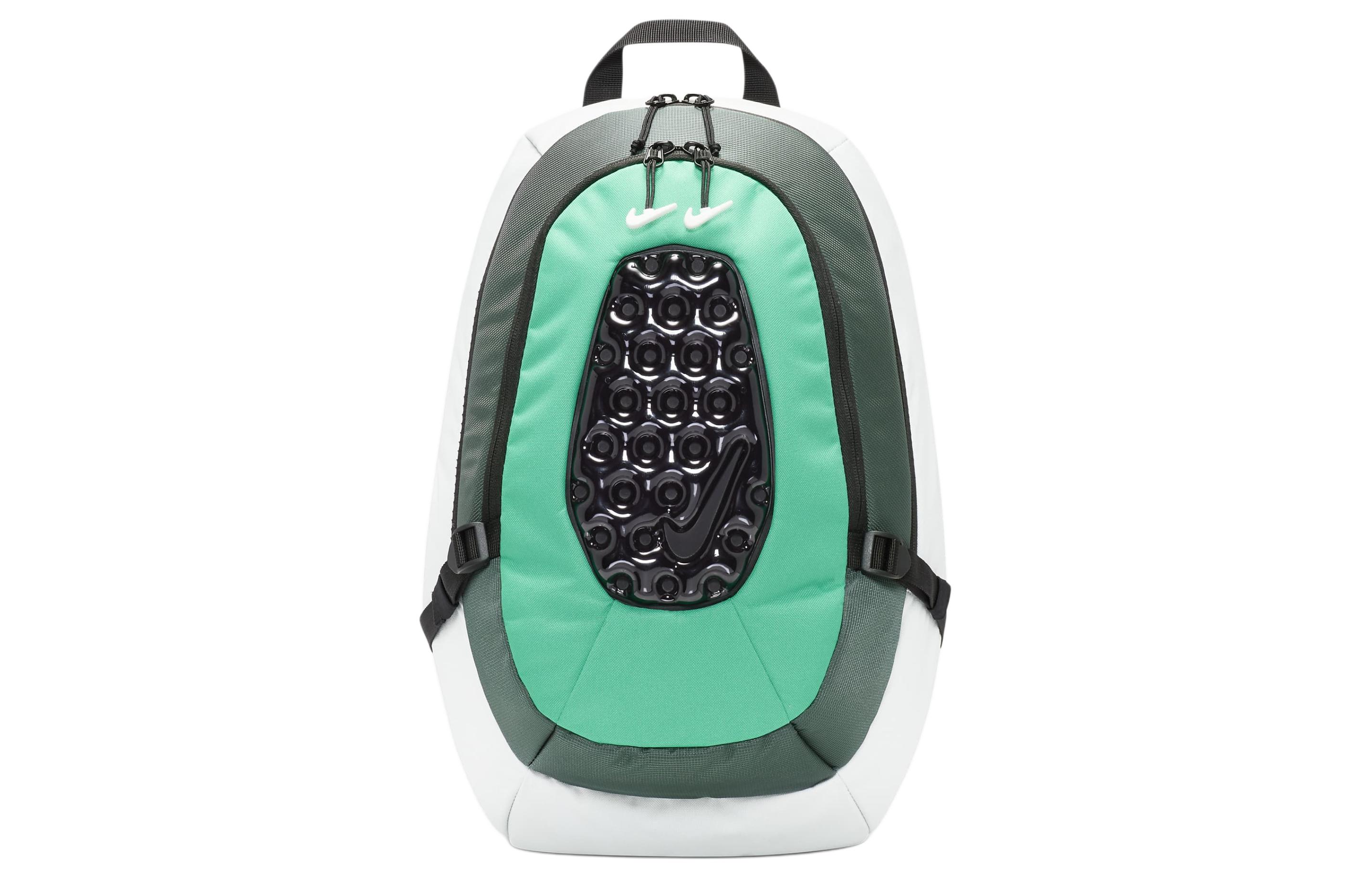 Полиэстеровый рюкзак с нейлоновой спинкой Unisex Светло-серебристый и винтажный зеленый и вершинный белый Nike
Полиэстеровый рюкзак с нейлоновой спинкой Unisex Светло-серебристый и винтажный зеленый и вершинный белый Nike