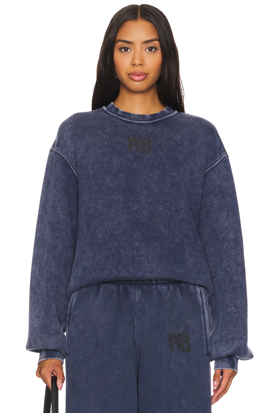 Свитшот essential terry crew с объемным логотипом Alexander Wang, черный 
Свитшот essential terry crew с объемным логотипом Alexander Wang, черный