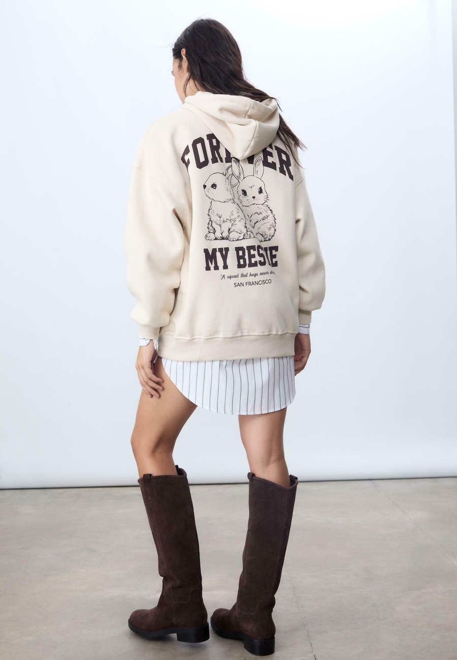 Худи Stradivarius GRAPHIC, Stone
Худи Stradivarius GRAPHIC, Stone