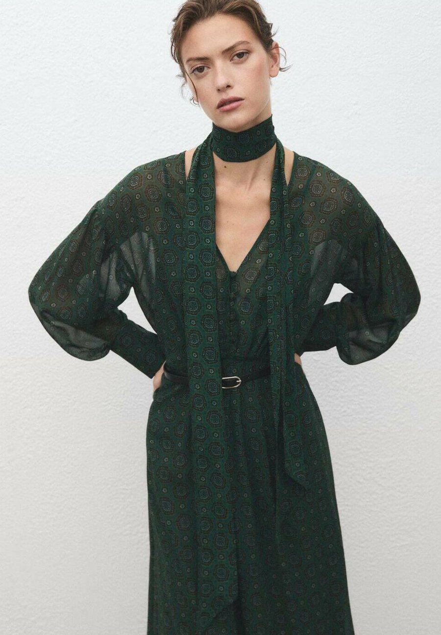 Платье Mango Maxi dress, Green
Платье Mango Maxi dress, Green