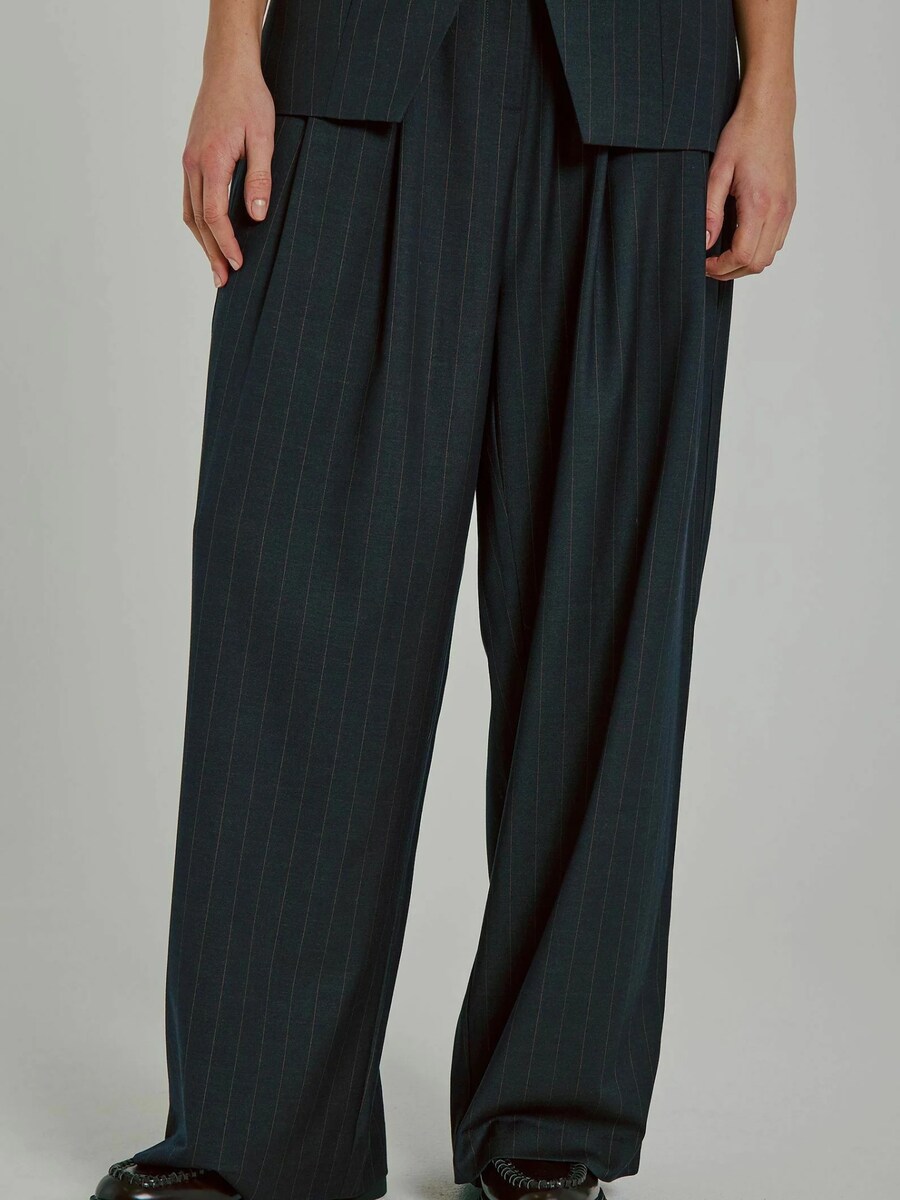 Обычные брюки NORR Kandria, коричневый
Обычные брюки NORR Kandria, коричневый