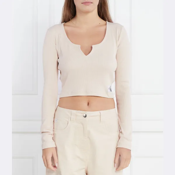 Верх в рубчик стандартной посадки с разрезным воротником Calvin Klein, бежевый
Верх в рубчик стандартной посадки с разрезным воротником Calvin Klein, бежевый