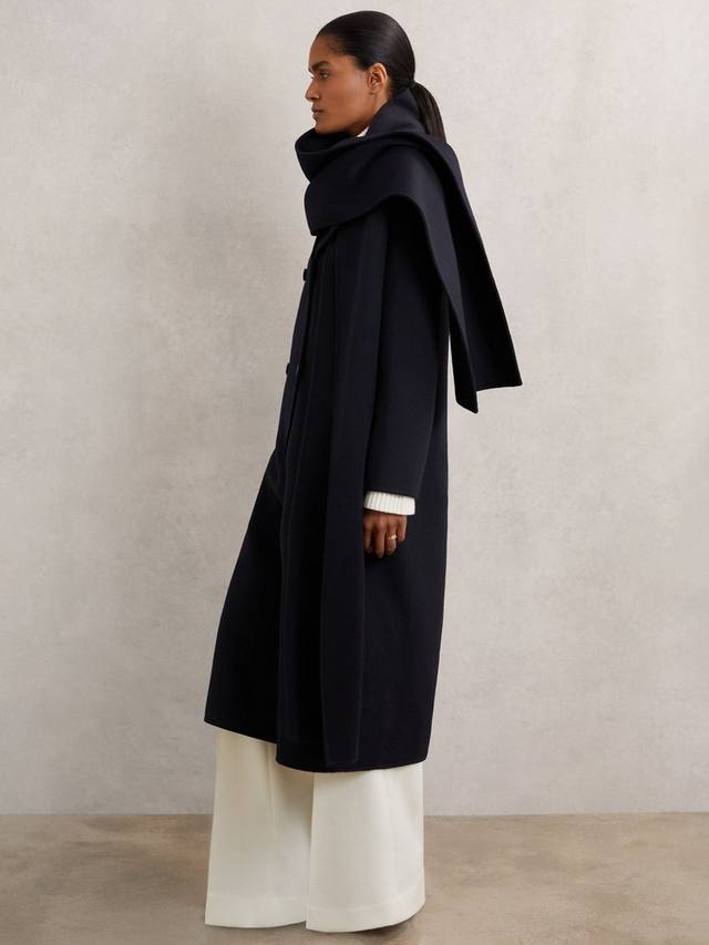 Пальто Petite Indira из шерстяной ткани Reiss, Navy
Пальто Petite Indira из шерстяной ткани Reiss, Navy