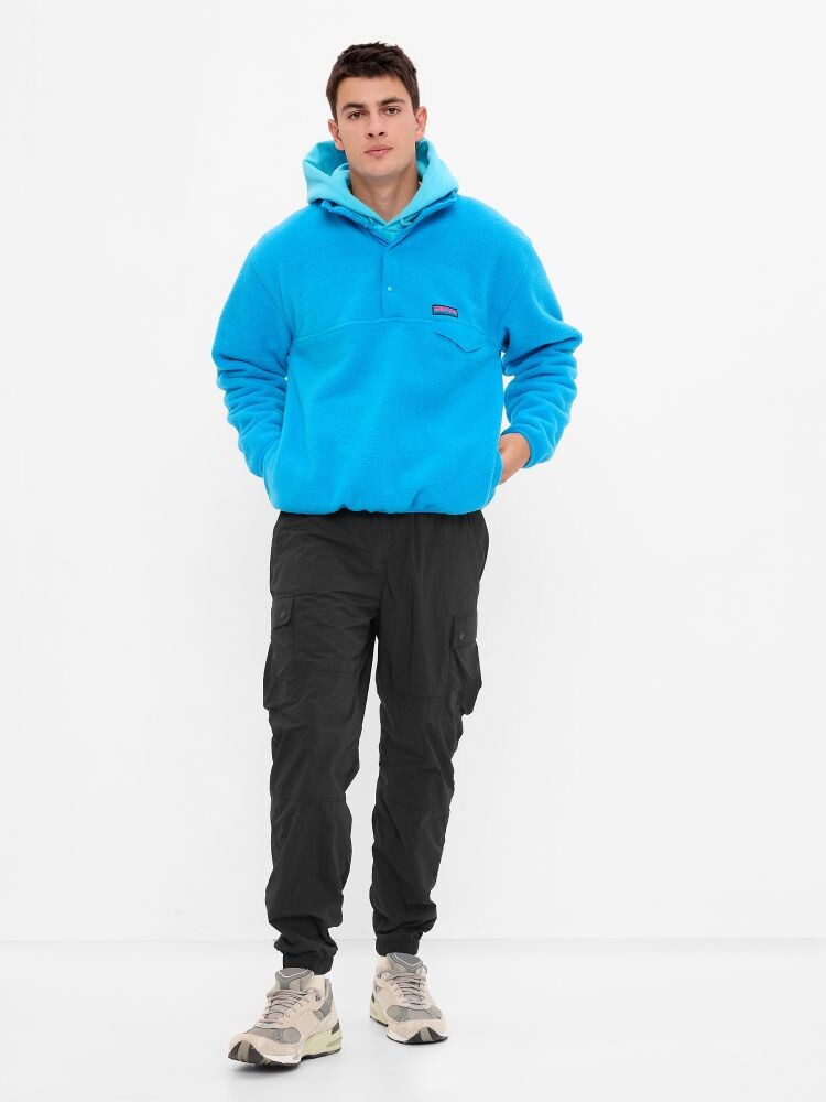 Брюки с карманами Gap, черный
Брюки с карманами Gap, черный