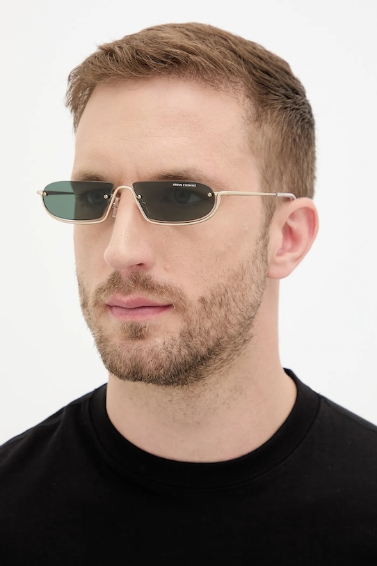 Солнцезащитные очки Armani Exchange, золотой
Солнцезащитные очки Armani Exchange, золотой