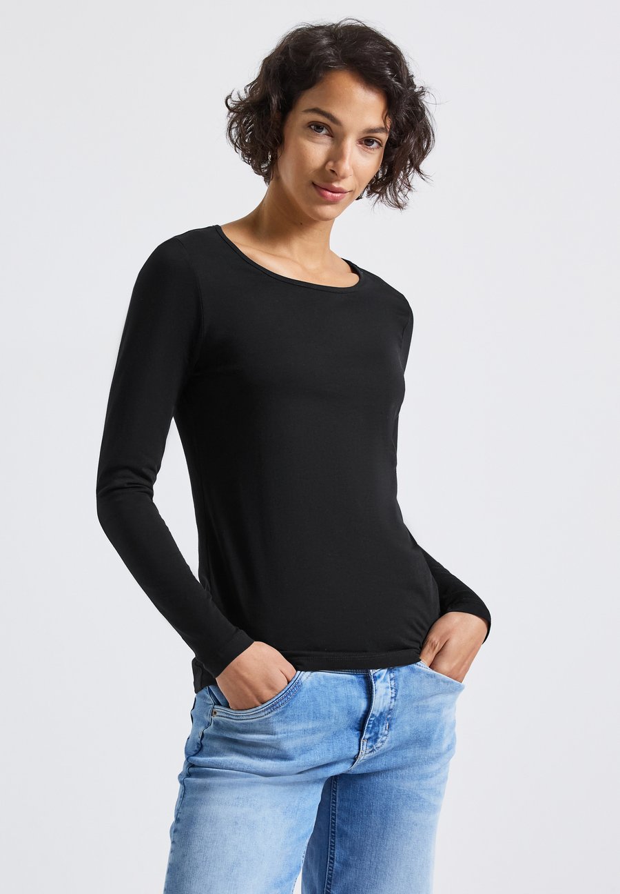 Топ Street One BASIC , Schwarz/Black
Топ Street One BASIC , Schwarz/Black