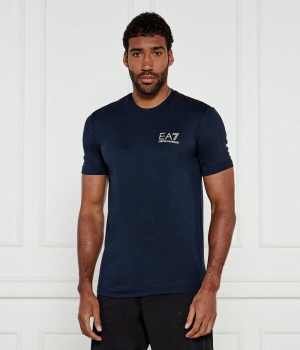 Футболка мужская Ea7 облегающего кроя, синий
Футболка мужская Ea7 облегающего кроя, синий