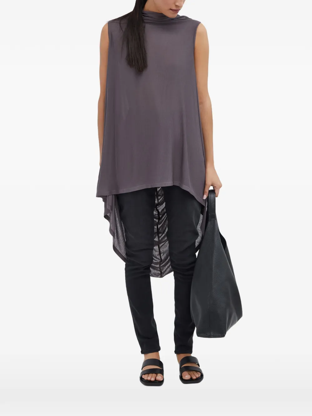 Туника Ines с высоким воротником и драпировкой Marcella, серый
Туника Ines с высоким воротником и драпировкой Marcella, серый