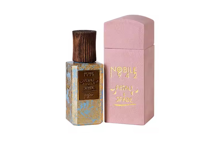 Парфюмерная вода Nobile 1942 Petali E Spade, 75 мл
Парфюмерная вода Nobile 1942 Petali E Spade, 75 мл