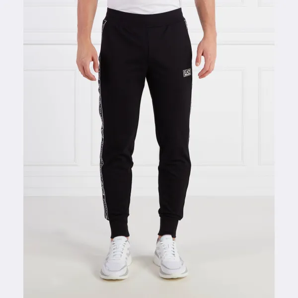 Спортивные брюки стандартного кроя Ea7, черный 
Спортивные брюки стандартного кроя Ea7, черный