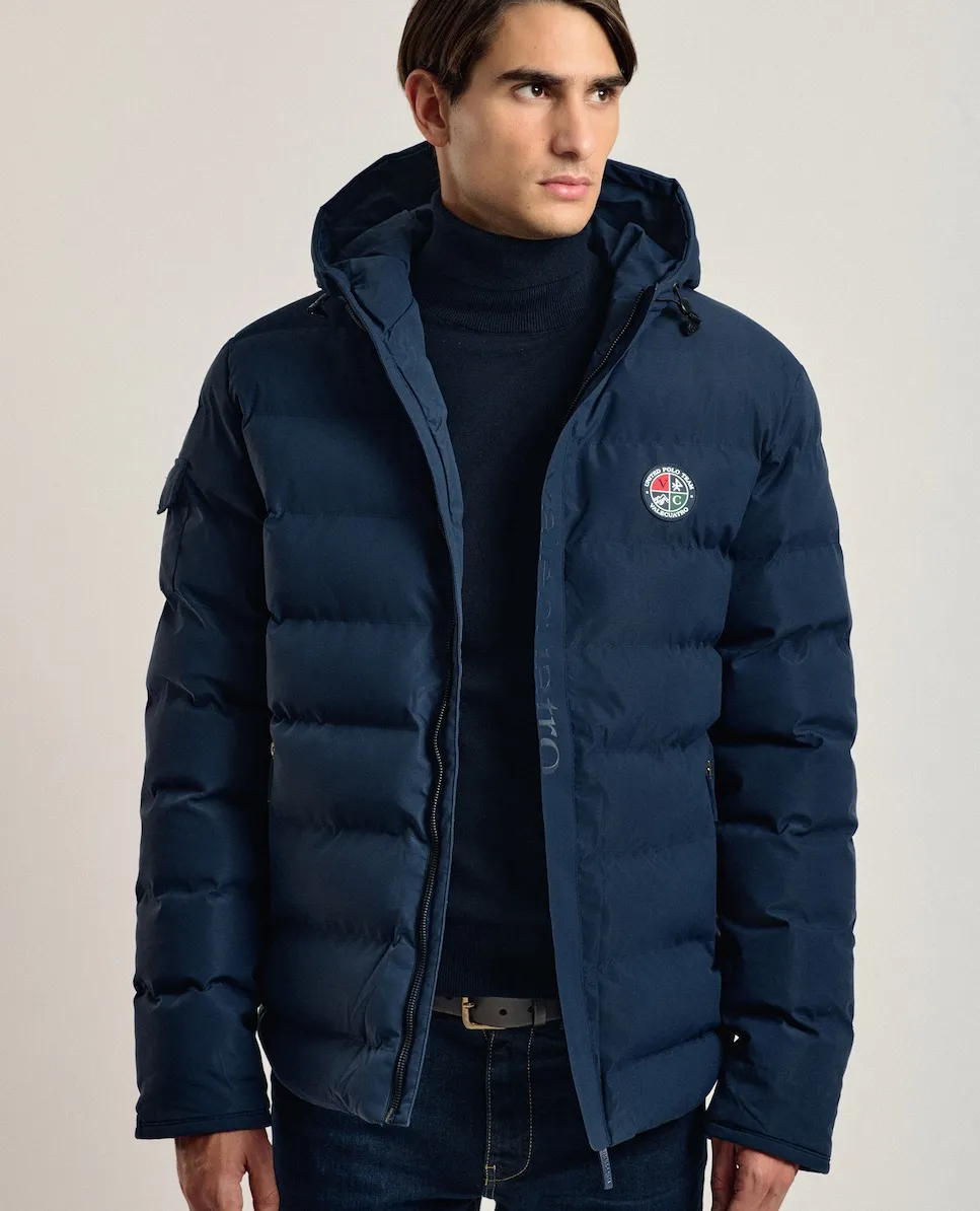 Мужской пуховик стеганый темно-синего цвета Valecuatro
Мужской пуховик стеганый темно-синего цвета Valecuatro