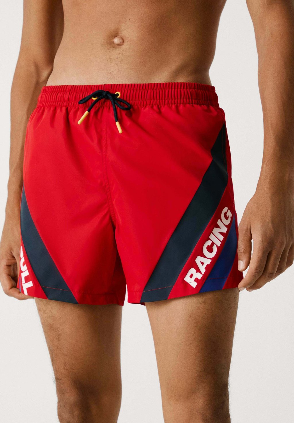 Пляжные шорты LINES Red Bull Racing x Pepe Jeans, красный
Пляжные шорты LINES Red Bull Racing x Pepe Jeans, красный