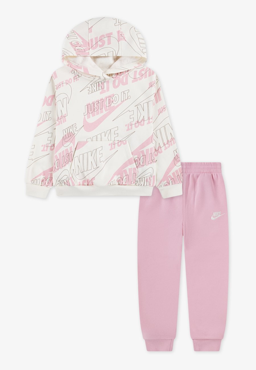 Худи Nike Sportswear UNISEX SET, Medium Soft Pink/Light Pink
Худи Nike Sportswear UNISEX SET, Medium Soft Pink/Light Pink