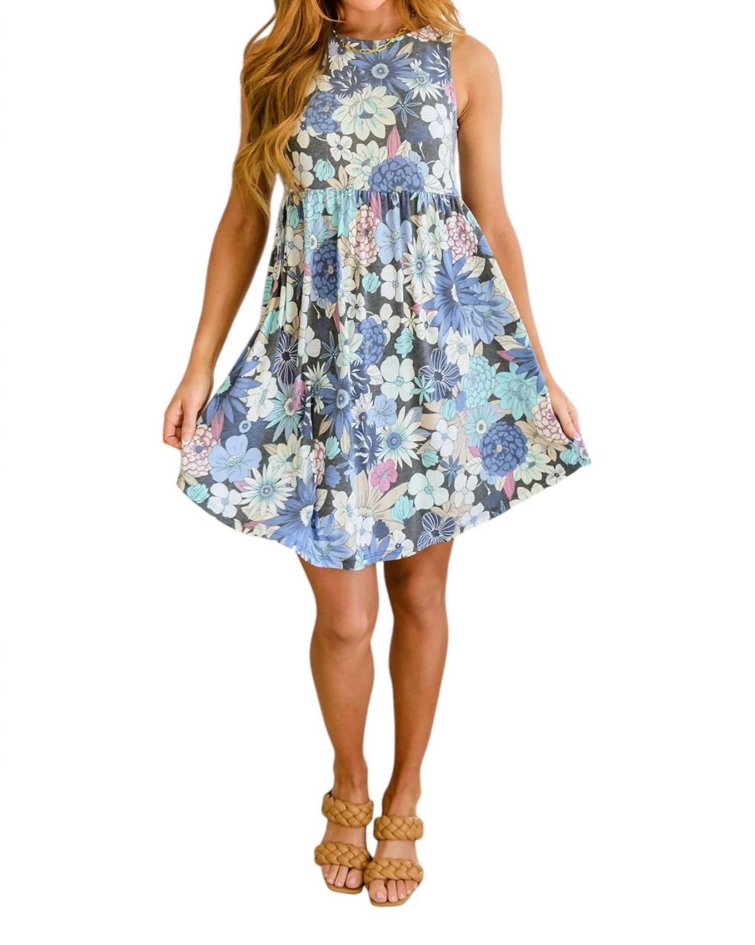 Платье Nothing But Nostalgia с цветочным принтом в голубом цвете Emerald Collection
Платье Nothing But Nostalgia с цветочным принтом в голубом цвете Emerald Collection