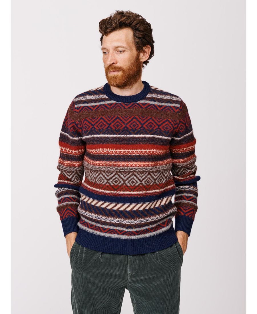 Мужской шерстяной свитер с круглым вырезом и узором Fair Isle Aubin, Navy/red mix
Мужской шерстяной свитер с круглым вырезом и узором Fair Isle Aubin, Navy/red mix
