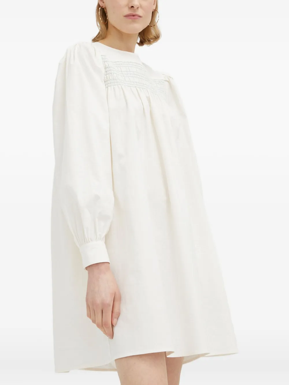 Платье с длинными рукавами и сборкой (на резинке) Résumé, белый
Платье с длинными рукавами и сборкой (на резинке) Résumé, белый