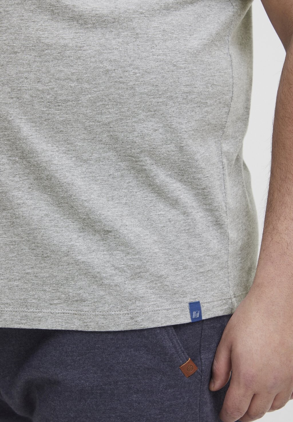 Базовая футболка BHGILA BT 20716315 ME Blend, цвет Mottled Beige
Базовая футболка BHGILA BT 20716315 ME Blend, цвет Mottled Beige