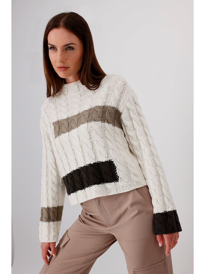 Monari Свитер кремового цвета
Monari Свитер кремового цвета