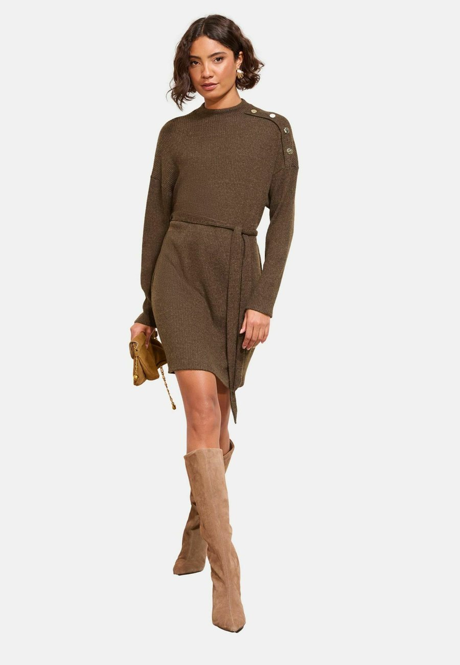 Платье Friends Like These LONG SLEEVE BUTTON SHOULDER TIE BELT COSY MINI, Chocolate Brown/Brown
Платье Friends Like These LONG SLEEVE BUTTON SHOULDER TIE BELT COSY MINI, Chocolate Brown/Brown