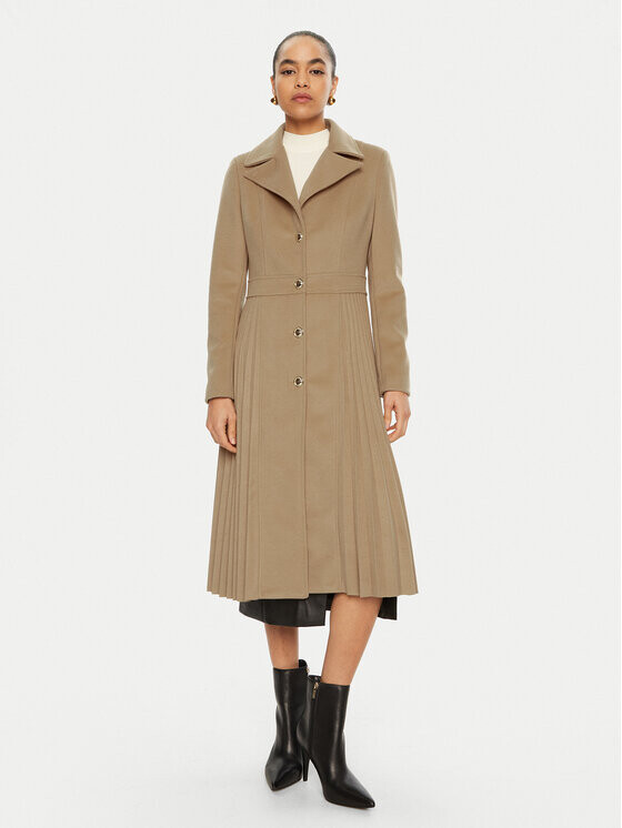 Переходное пальто стандартного кроя Rinascimento, бежевый
Переходное пальто стандартного кроя Rinascimento, бежевый