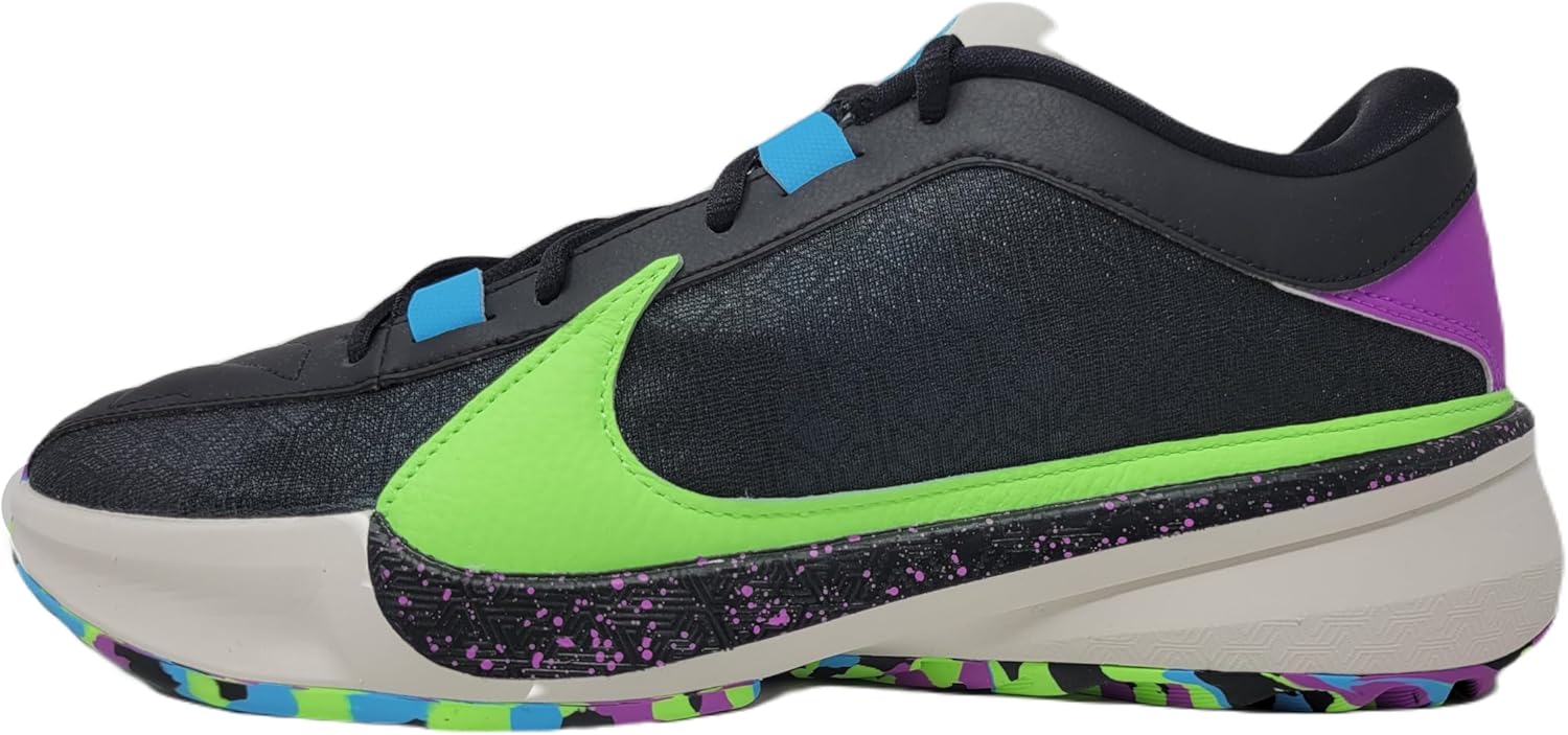 Баскетбольные кроссовки Nike Zoom Freak 5 для мужчин, Black/Purple/Neon
Баскетбольные кроссовки Nike Zoom Freak 5 для мужчин, Black/Purple/Neon