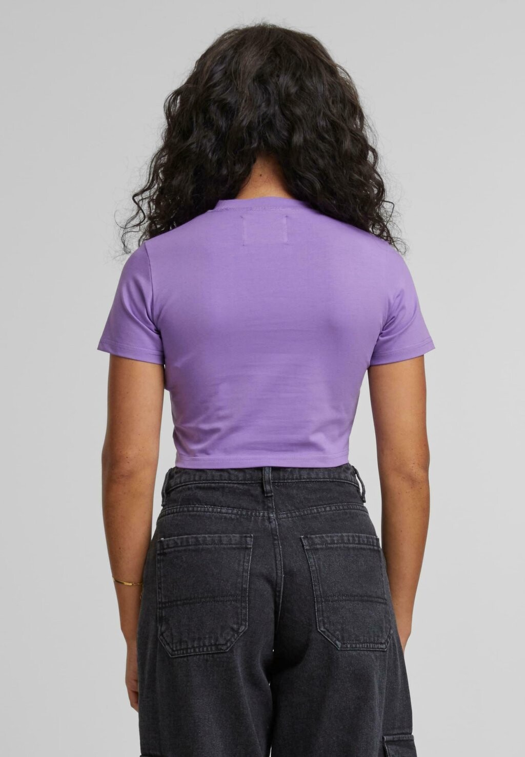 Футболка с принтом PEQUS, розовый
Футболка с принтом PEQUS, розовый