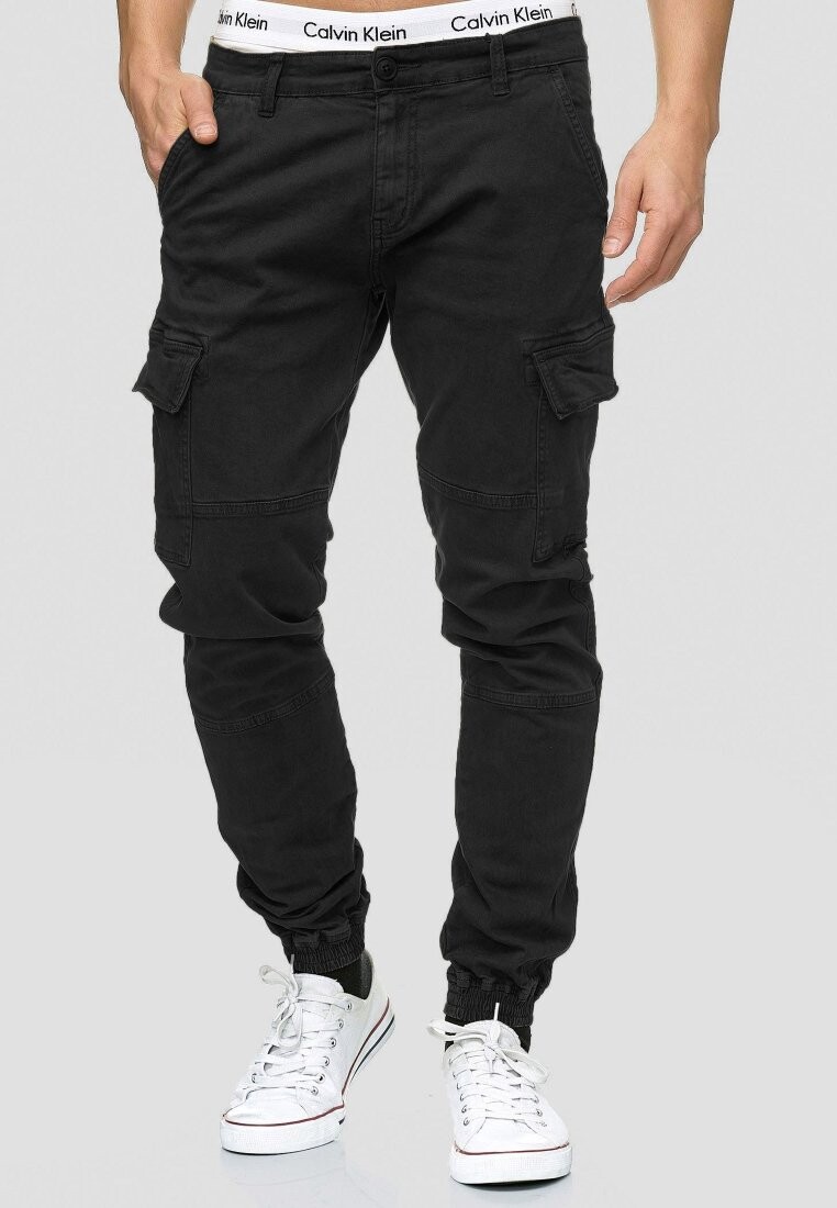 Брюки-карго INDICODE JEANS, цвет black
Брюки-карго INDICODE JEANS, цвет black