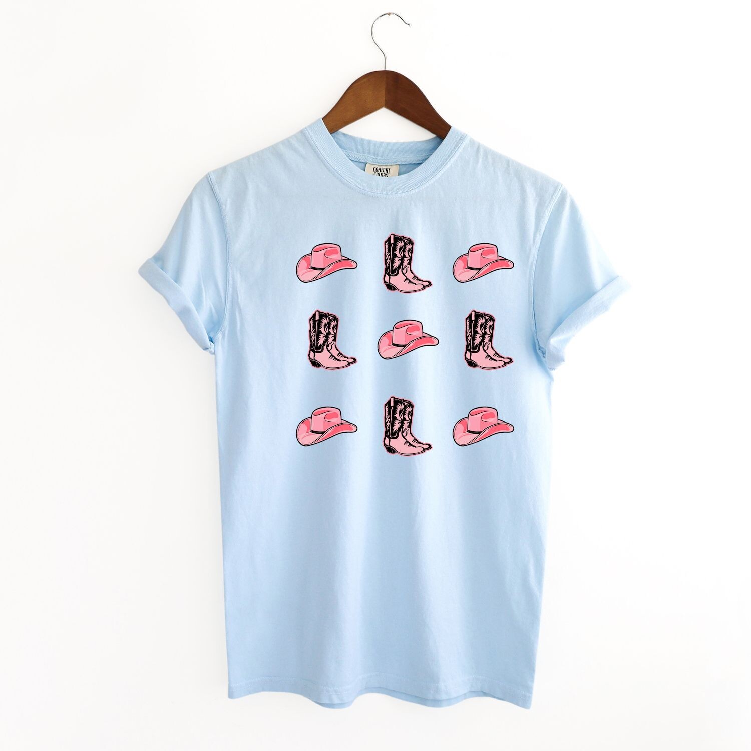 Футболки с коллажем в стиле ковбой, окрашенные в одежду Simply Sage Market
Футболки с коллажем в стиле ковбой, окрашенные в одежду Simply Sage Market