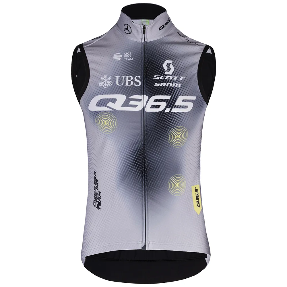 Жилет Q36.5 Pro Cycling Team, серый
Жилет Q36.5 Pro Cycling Team, серый