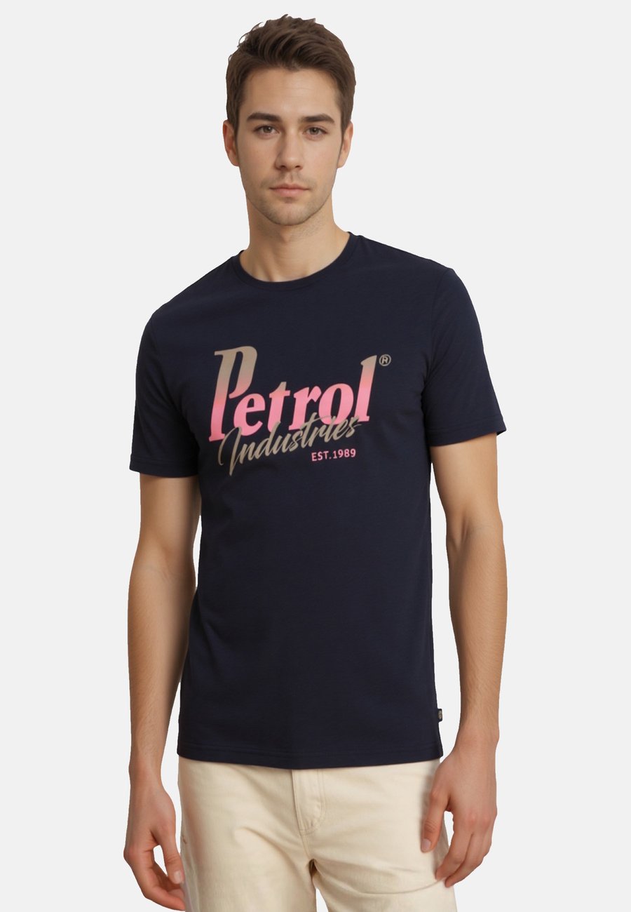 Футболка Petrol Industries CLASSIC , Schwarz/Black, Черный, Футболка Petrol Industries CLASSIC , Schwarz/Black
Футболка Petrol Industries CLASSIC , Schwarz/Black, Черный, Футболка Petrol Industries CLASSIC , Schwarz/Black