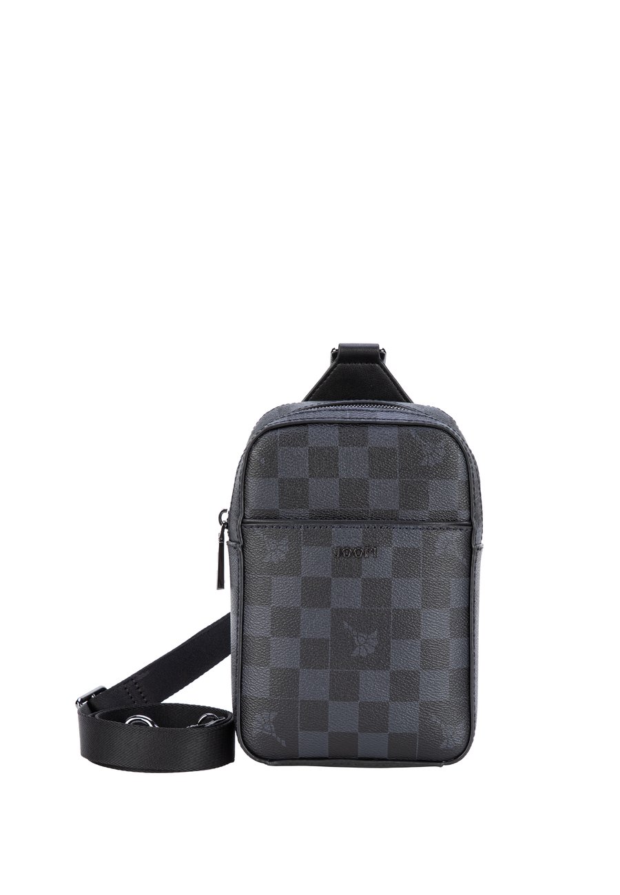 Сумка кросс-боди JOOP! CORTINA PIAZZA TIMO SLINGBAG UNISEX, Black
Сумка кросс-боди JOOP! CORTINA PIAZZA TIMO SLINGBAG UNISEX, Black