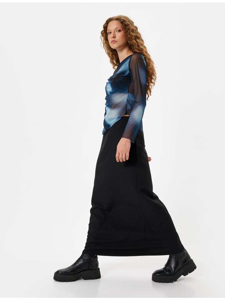 Футболка KOTON, цвет blau gemustert
Футболка KOTON, цвет blau gemustert