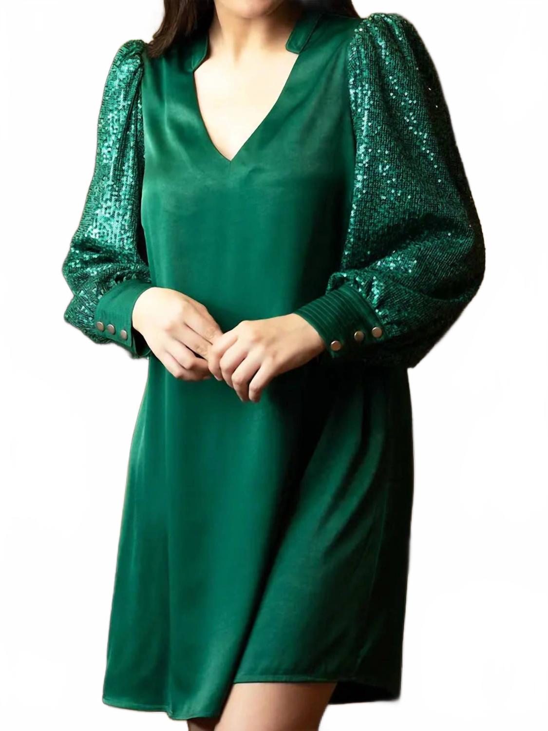 Зеленое платье Jordan с пайетками MICHELLE MCDOWELL
Зеленое платье Jordan с пайетками MICHELLE MCDOWELL