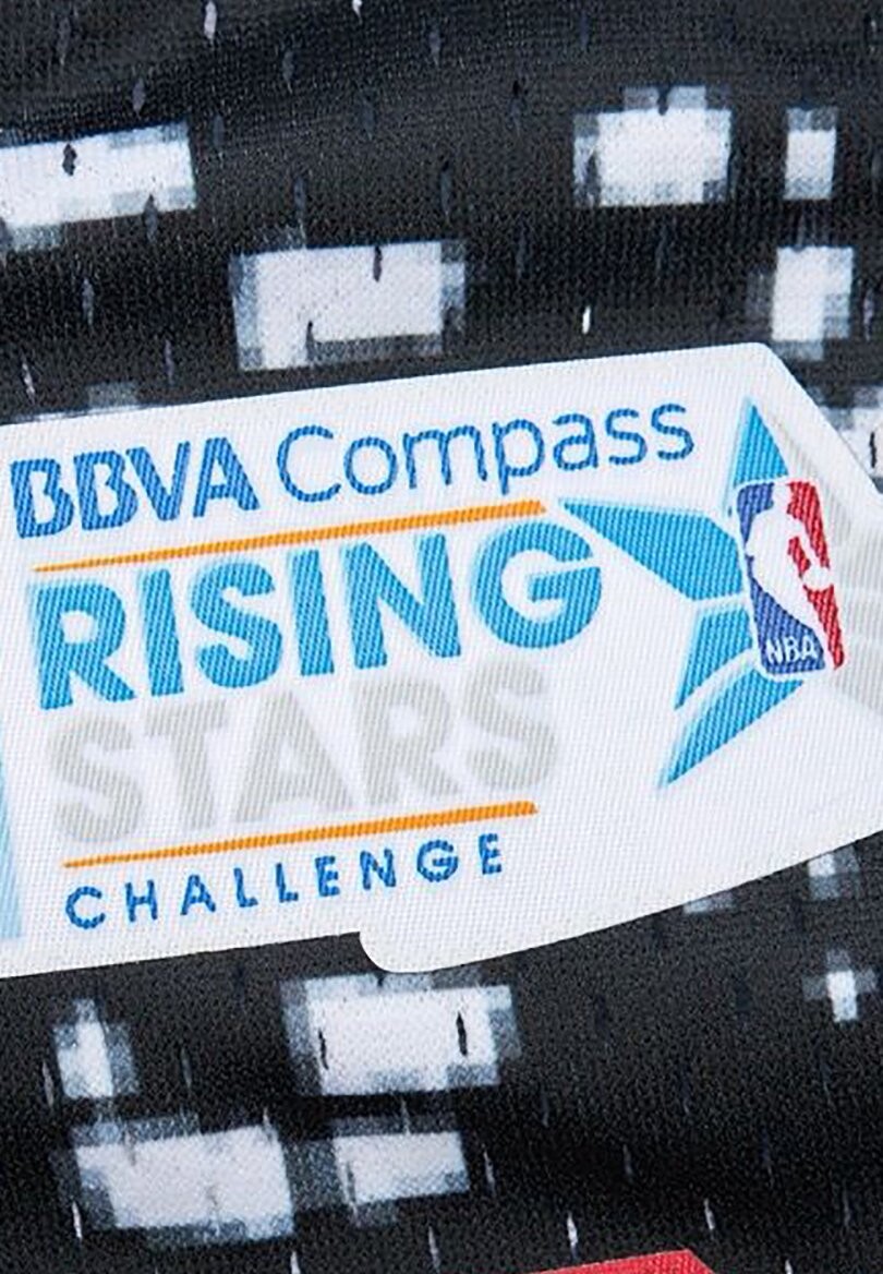 Топ Mitchell & Ness, черный
Топ Mitchell & Ness, черный