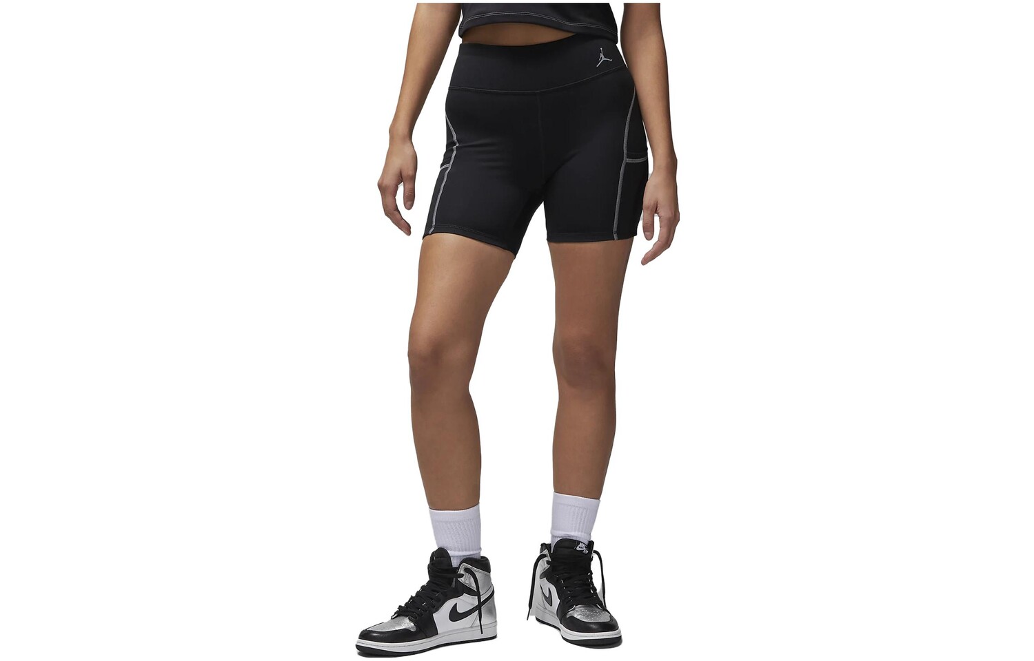 Летные повседневные шорты женские черные Jordan
Летные повседневные шорты женские черные Jordan