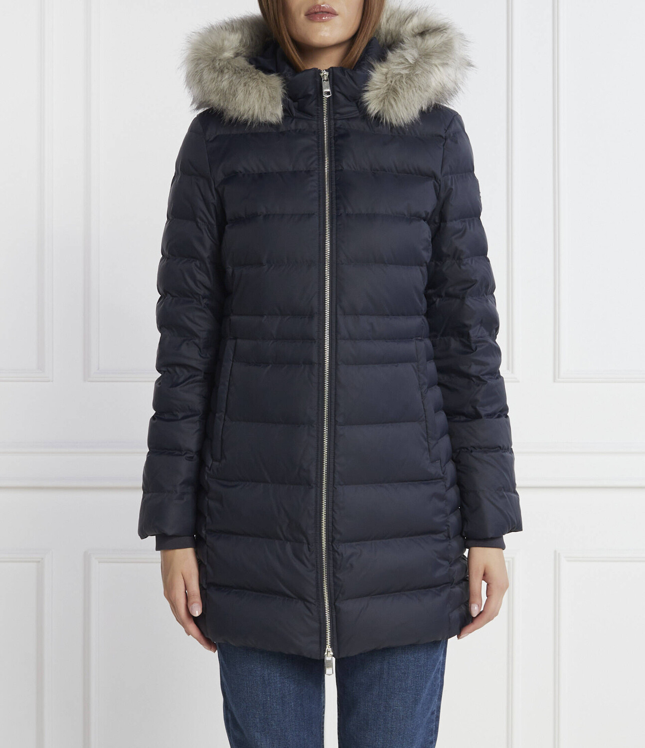 Куртка Tommy Hilfiger TYRA Regular Fit, темно-синий
Куртка Tommy Hilfiger TYRA Regular Fit, темно-синий