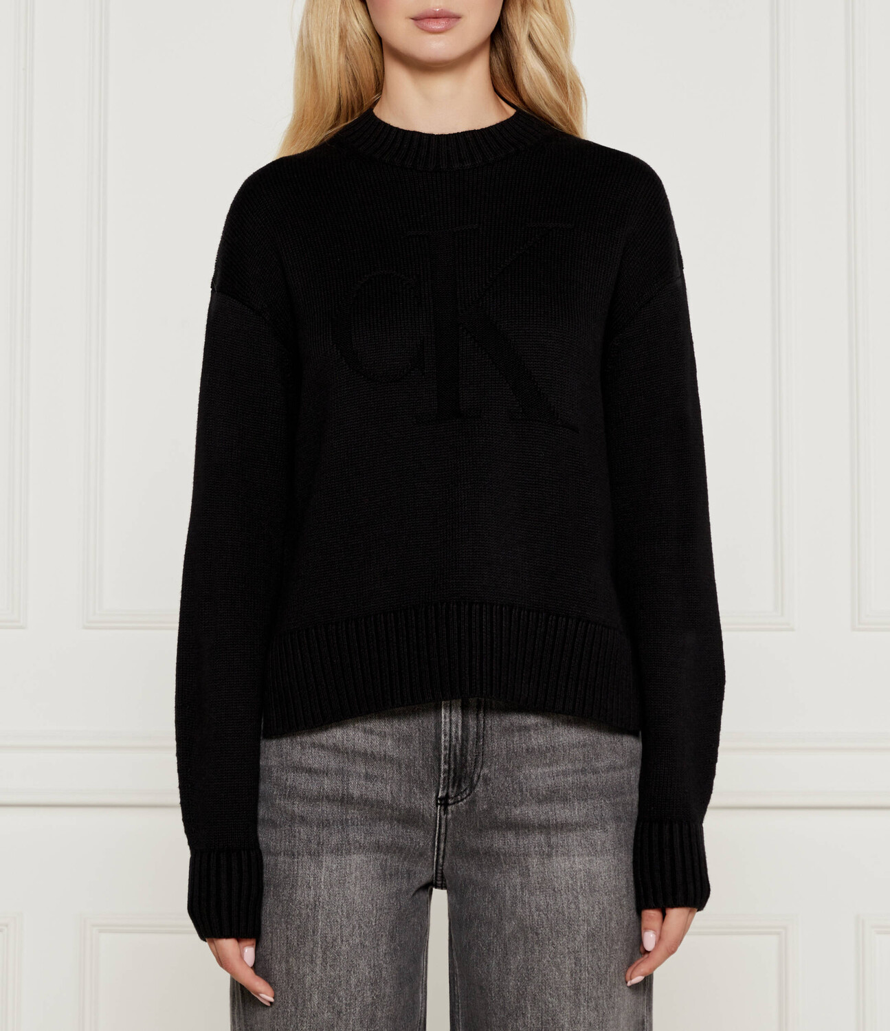 Свитер CALVIN KLEIN JEANS INTARSIA Regular Fit, черный
Свитер CALVIN KLEIN JEANS INTARSIA Regular Fit, черный