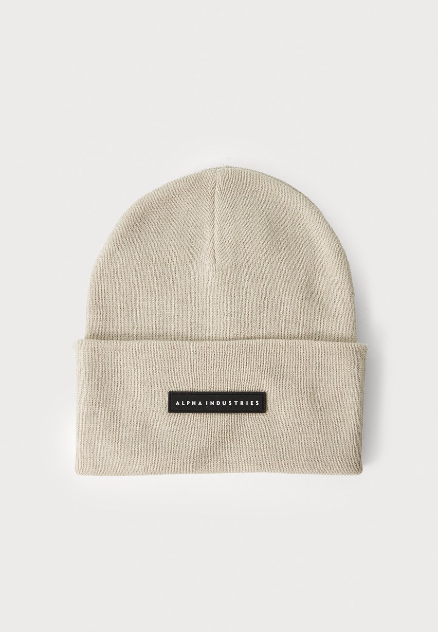 Шапка Alpha Industries LOGO BEANIE UNISEX, Organic Beige/Beige
Шапка Alpha Industries LOGO BEANIE UNISEX, Organic Beige/Beige