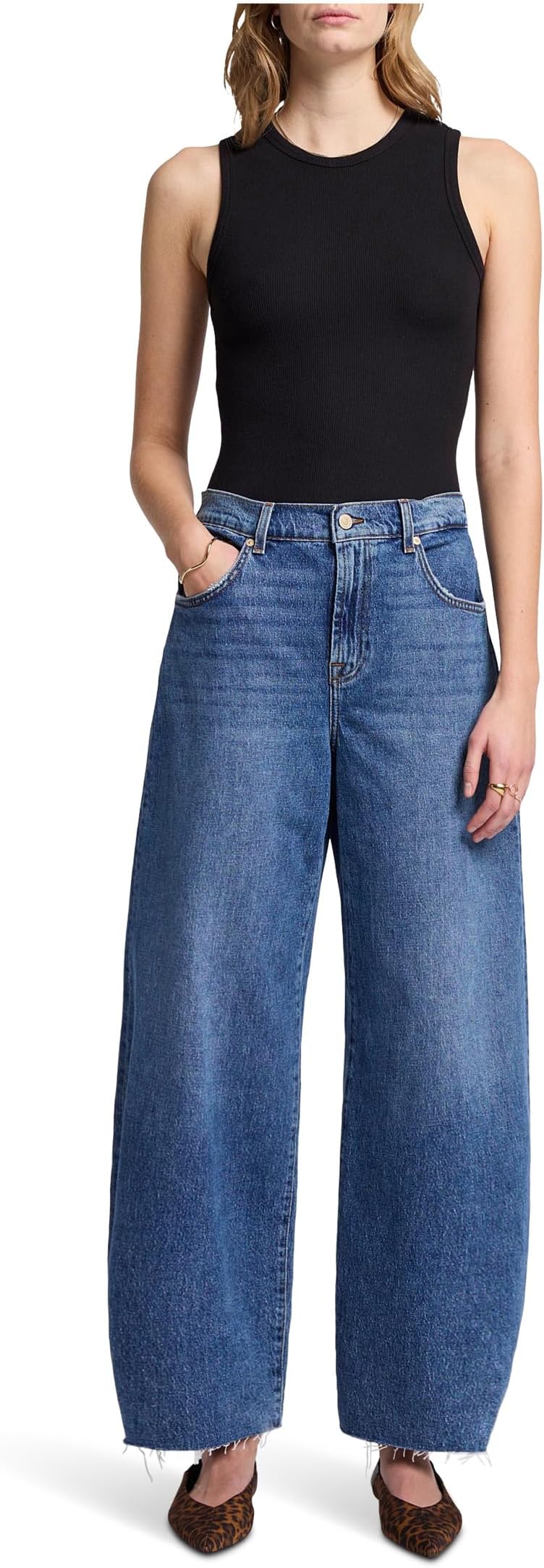 Джинсы 7 For All Mankind Women's Bonnie Curvilinear, Santa Cruz
Джинсы 7 For All Mankind Women's Bonnie Curvilinear, Santa Cruz