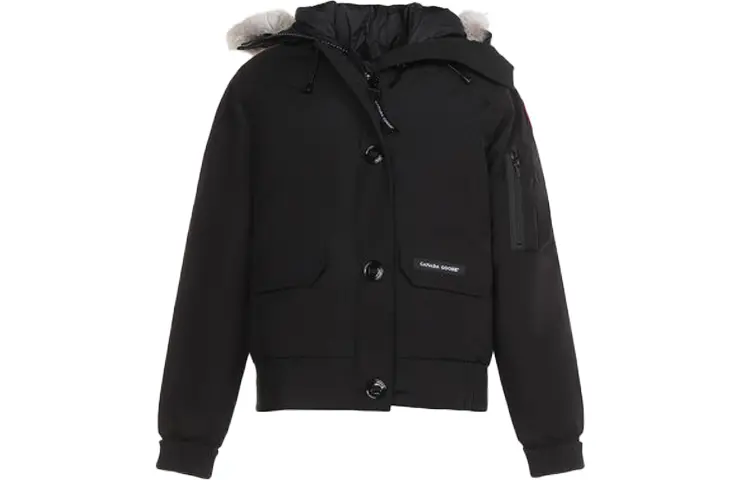 Женский пуховик Canada Goose
Женский пуховик Canada Goose