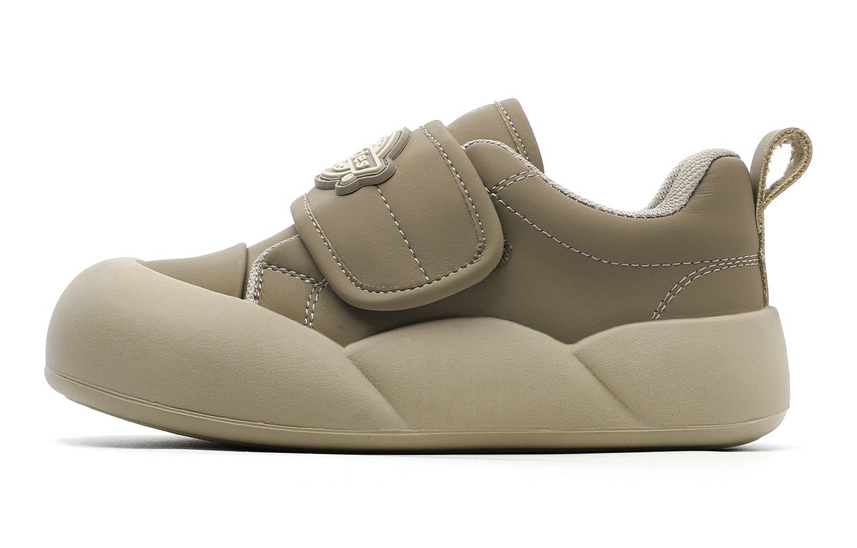 Детские повседневные ботинки Dickies цвета хаки
Детские повседневные ботинки Dickies цвета хаки