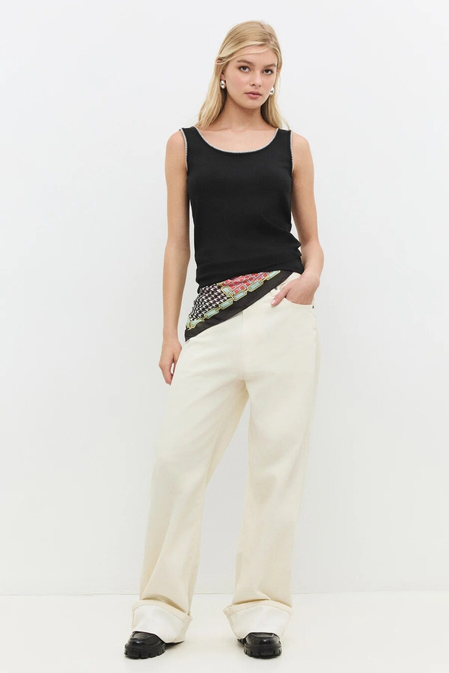 Топ No Matter What, черный
Топ No Matter What, черный