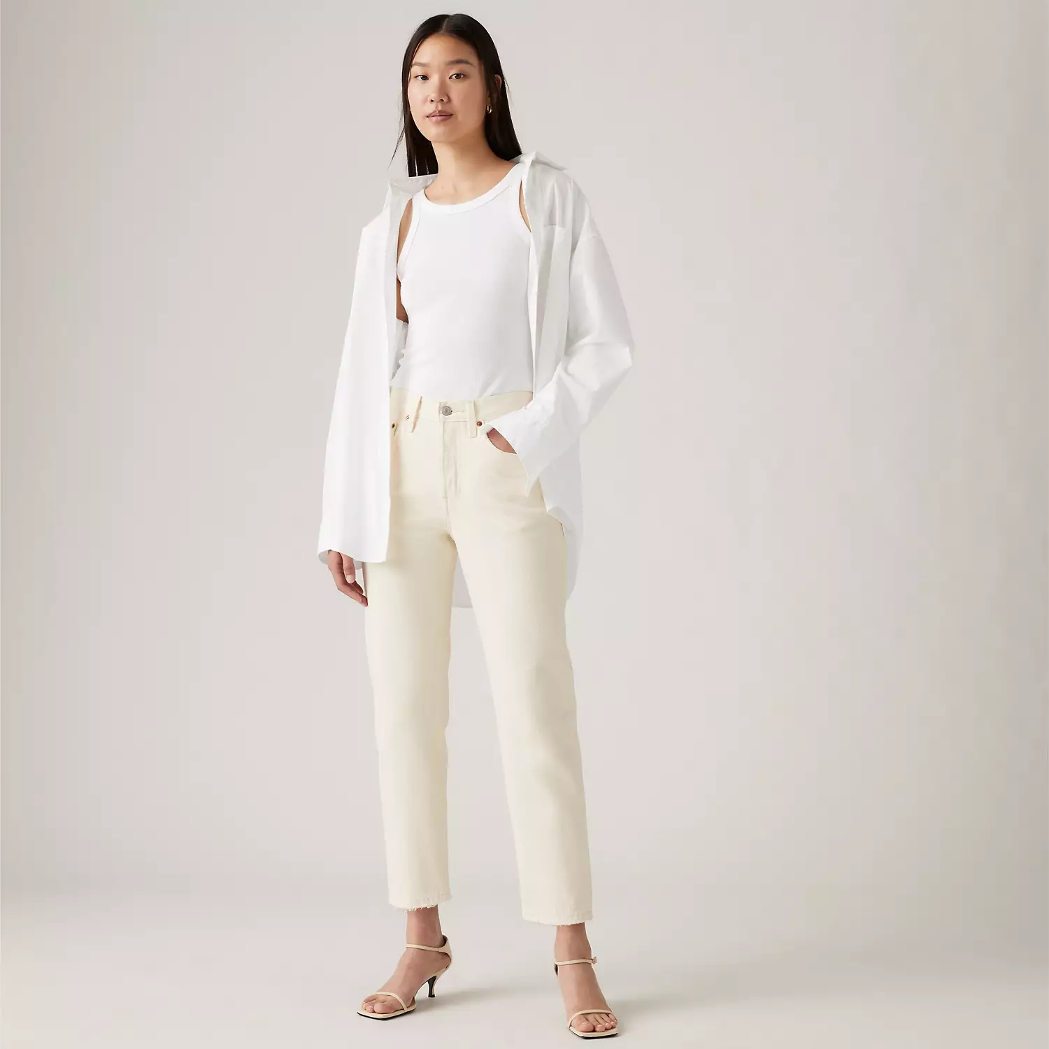 501 оригинальные укороченные женские джинсы Levi's, белый
501 оригинальные укороченные женские джинсы Levi's, белый