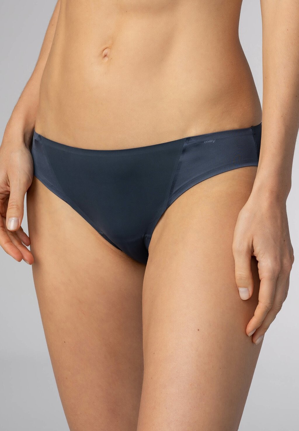 Трусы GLORIOUS mey, антрацит
Трусы GLORIOUS mey, антрацит