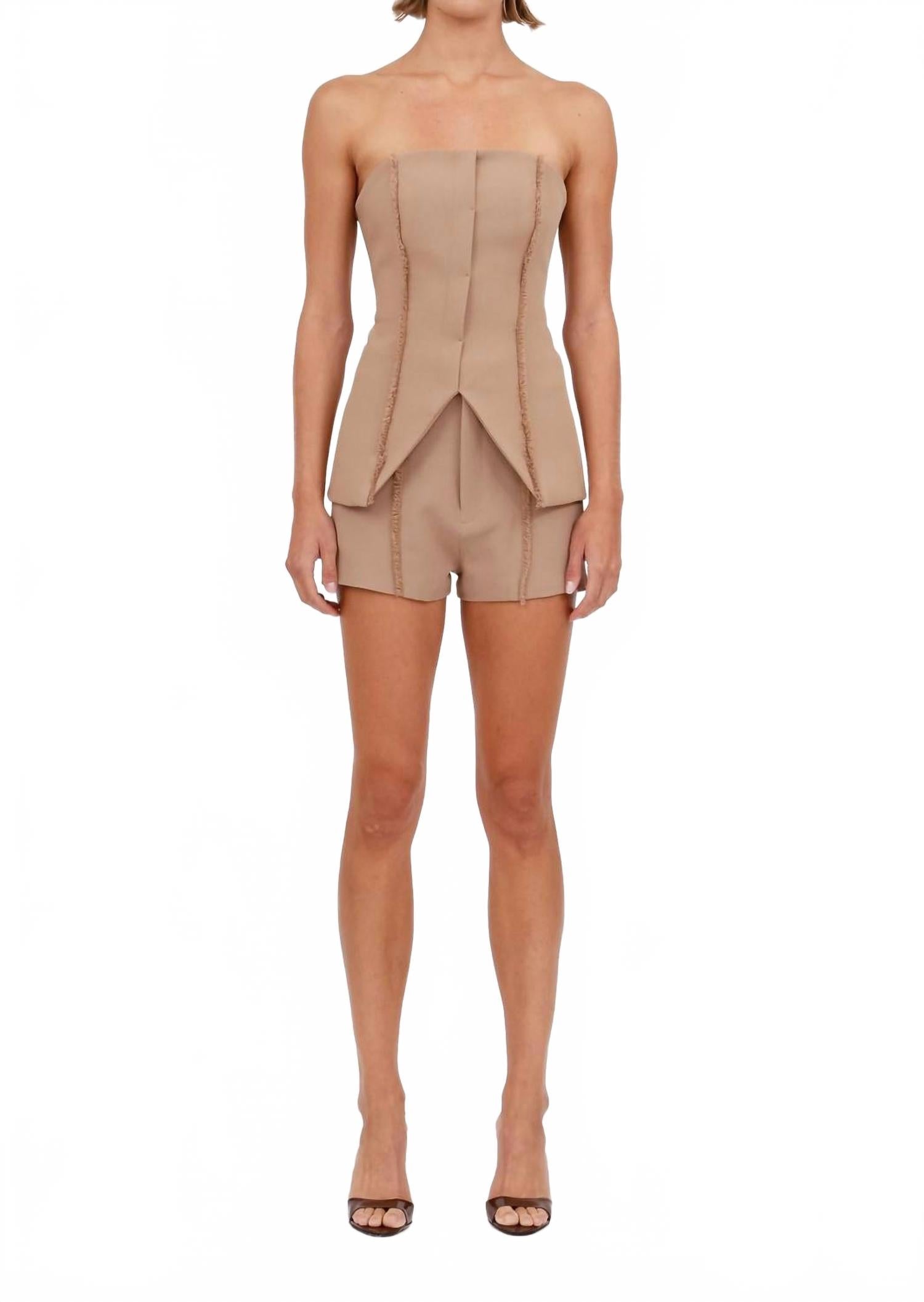 Топ без бретелек Liz цвета кэмел NONCHALANTLABEL, коричневый
Топ без бретелек Liz цвета кэмел NONCHALANTLABEL, коричневый