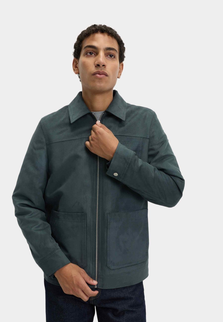 Куртка Marks & Spencer Faux leather jacket, Dark Pewter/Dark Green
Куртка Marks & Spencer Faux leather jacket, Dark Pewter/Dark Green