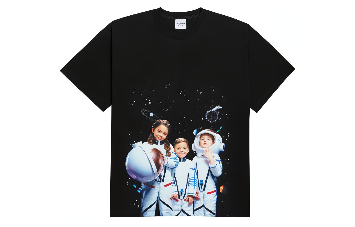 Acme De La Vie Футболка ADLV унисекс черная
Acme De La Vie Футболка ADLV унисекс черная