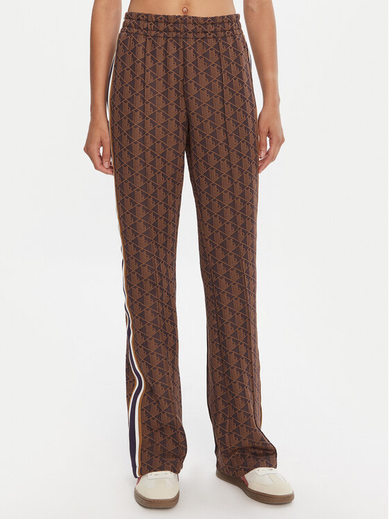 Джоггеры regular fit XF9313 Lacoste, коричневый
Джоггеры regular fit XF9313 Lacoste, коричневый