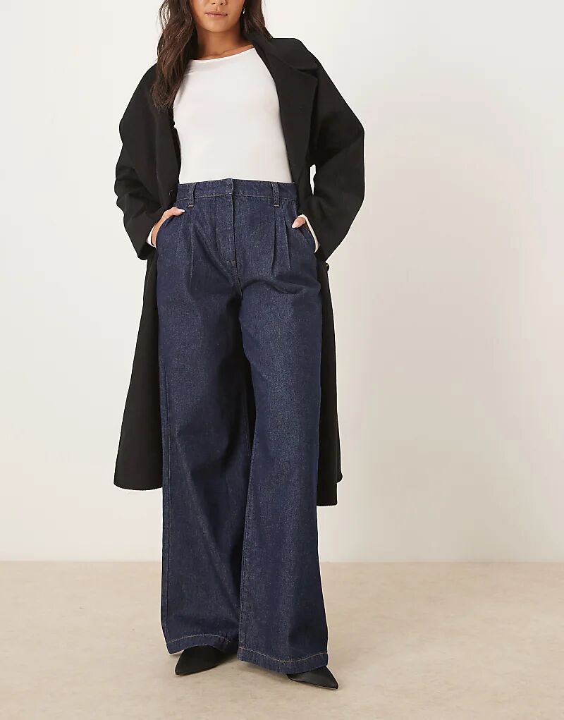 Джинсы Nobody's Child со складками спереди цвета индиго
Джинсы Nobody's Child со складками спереди цвета индиго